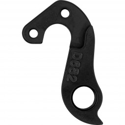 D682 derailleur hanger