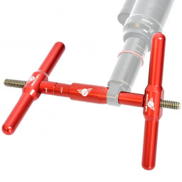 WHEELS MFG Presse pour...